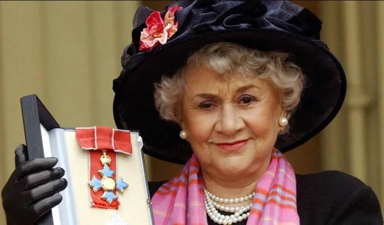 Dame Joan Plowright