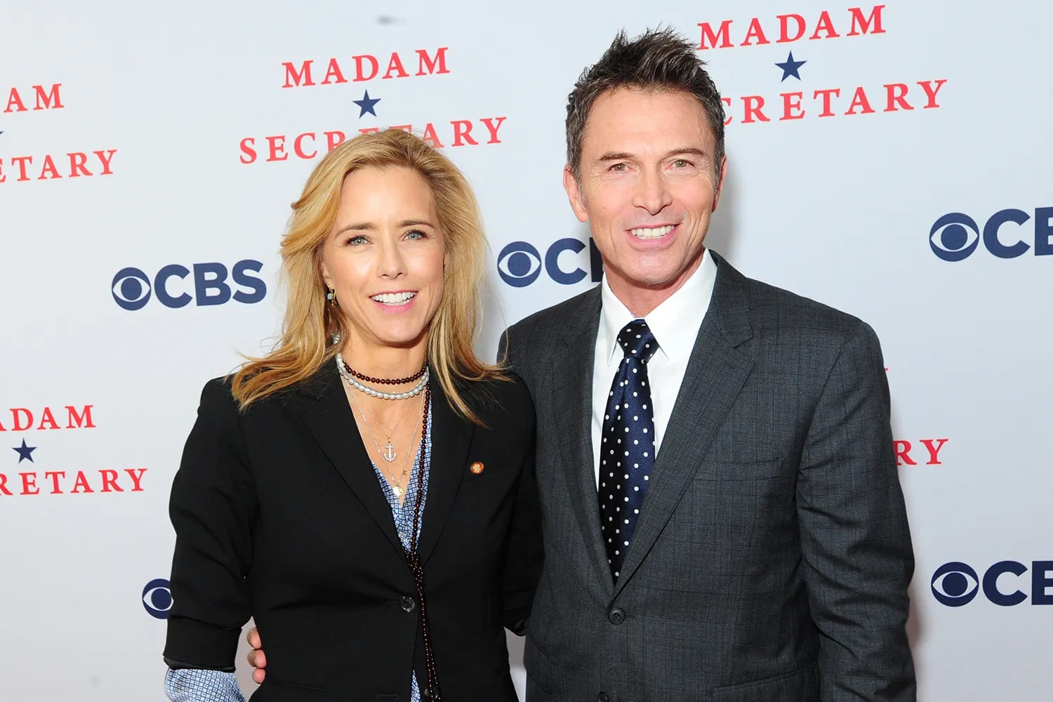 Téa Leoni and Tim Daly